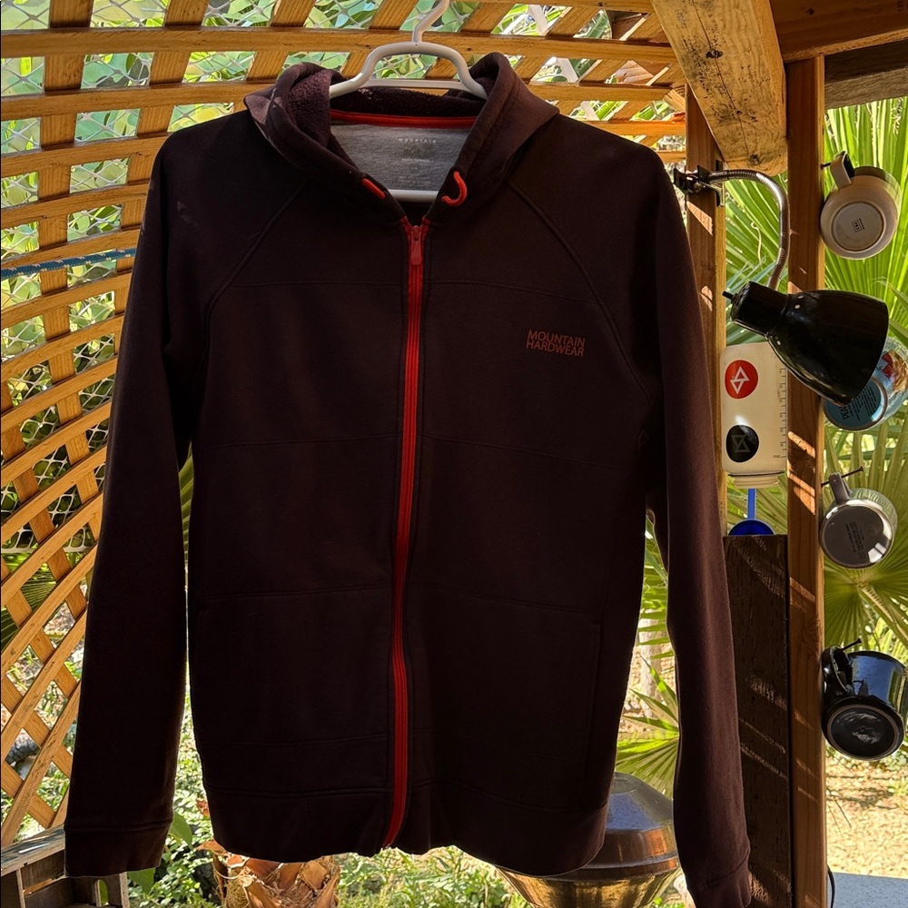 Vintage Mountain Hardwear burgundy/brown Hoodie with Orange Zipper